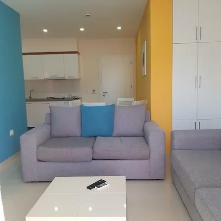 Hotel Vila Detari 3*